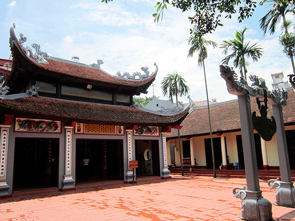 pagodas thay y tay phuong